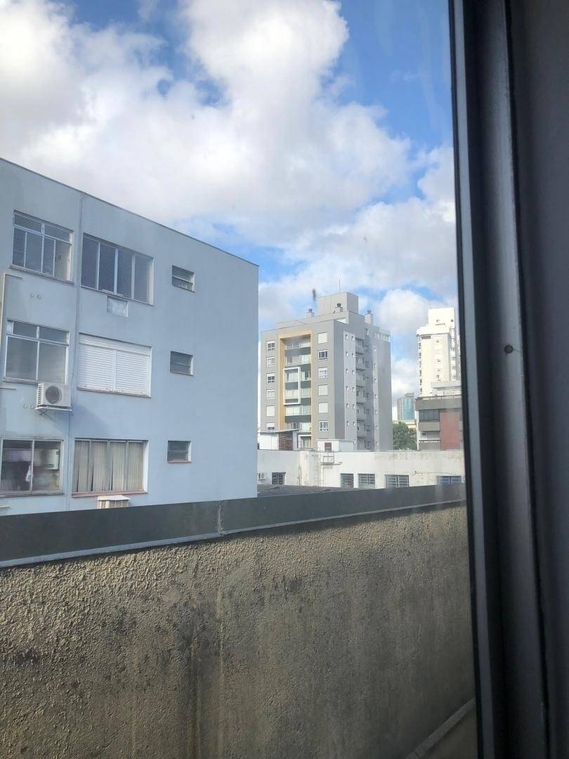 Apartamento à venda com 1 quarto, 42m² - Foto 10