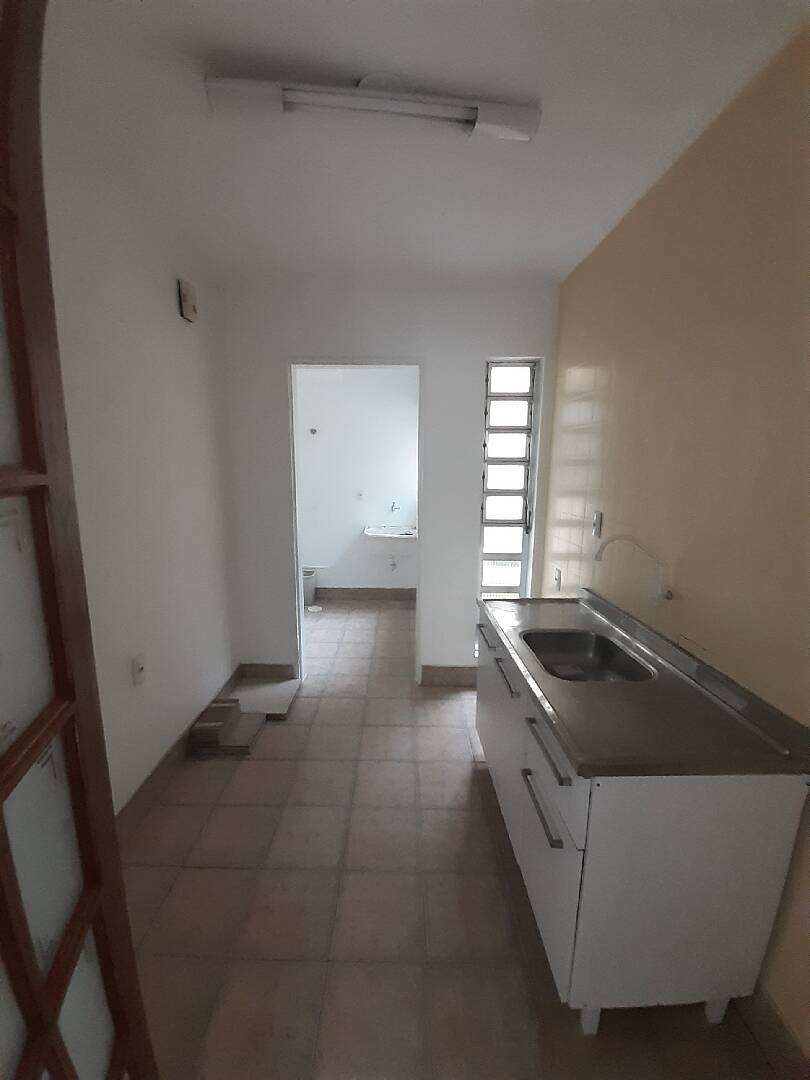 Apartamento para alugar com 2 quartos, 75m² - Foto 7