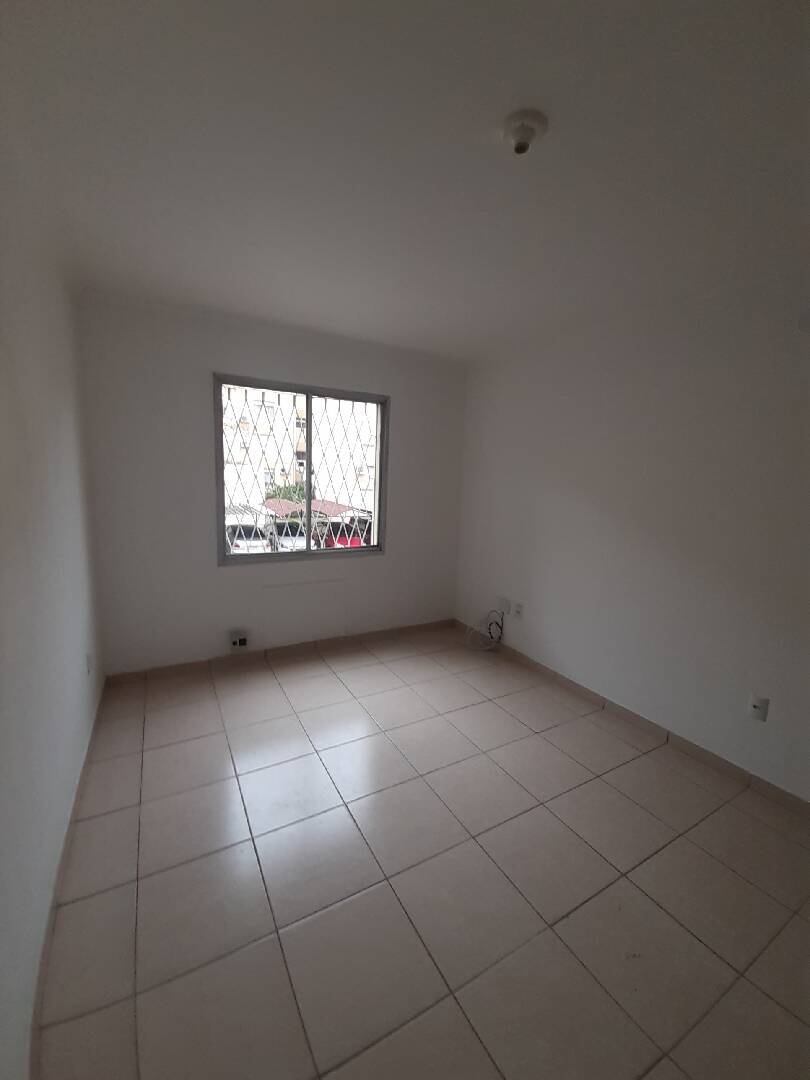 Apartamento para alugar com 2 quartos, 75m² - Foto 9