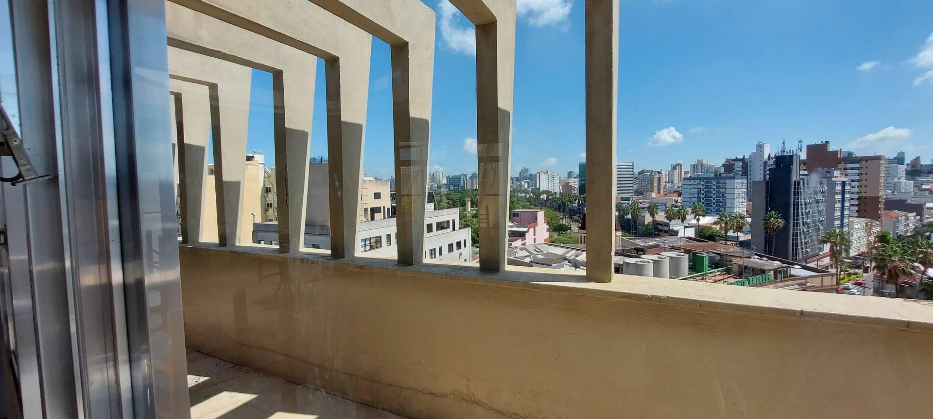 Apartamento à venda com 3 quartos, 100m² - Foto 1