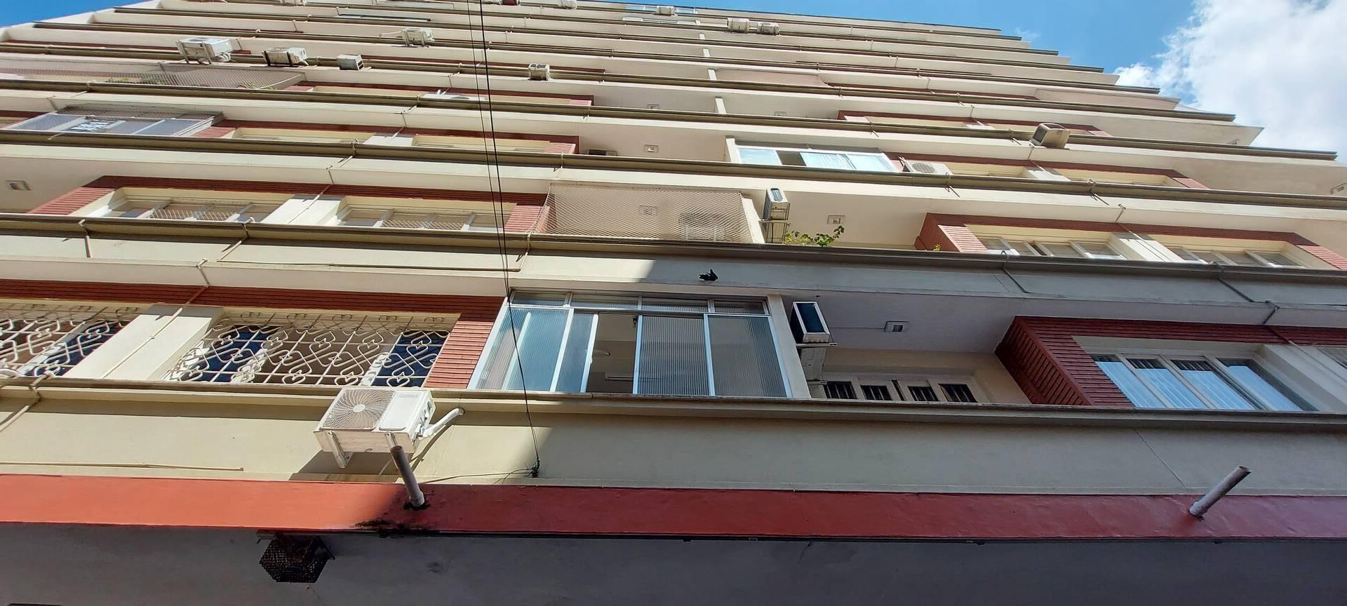 Apartamento à venda com 3 quartos, 100m² - Foto 3