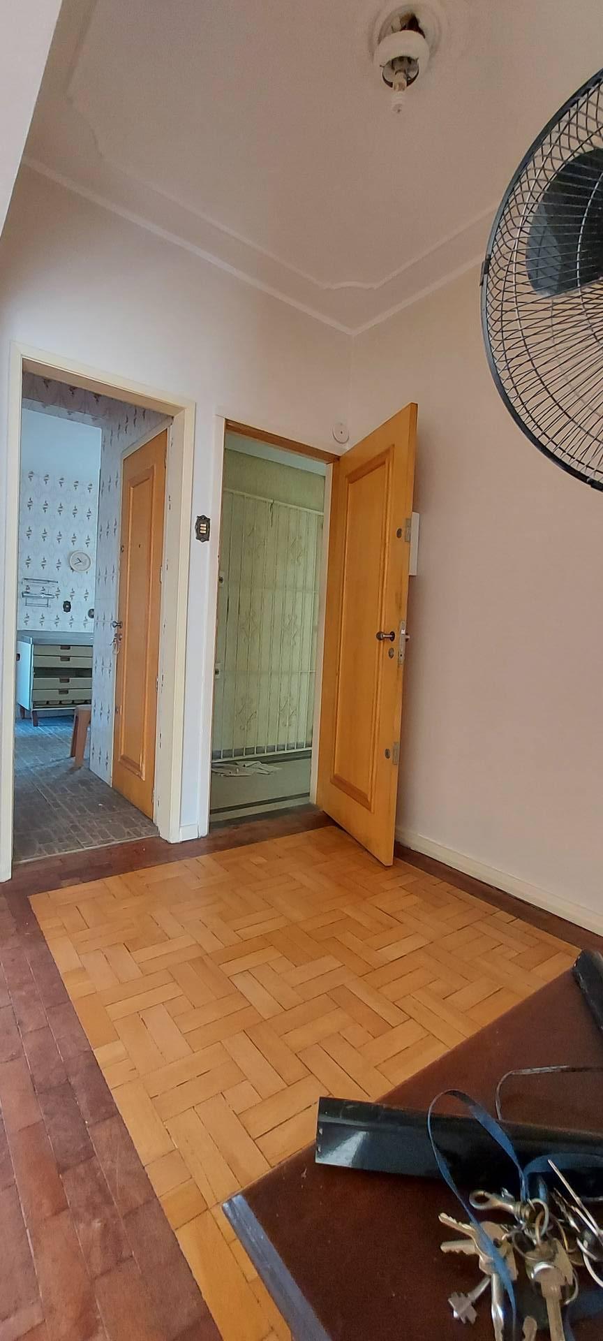 Apartamento à venda com 3 quartos, 100m² - Foto 4