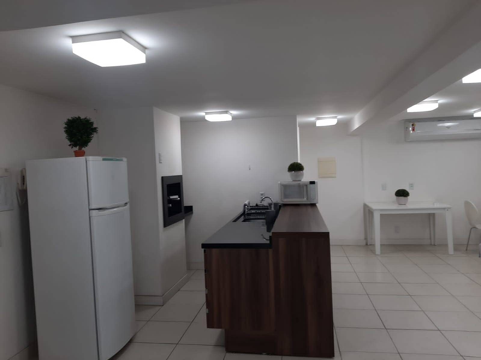 Apartamento à venda com 2 quartos, 90m² - Foto 18