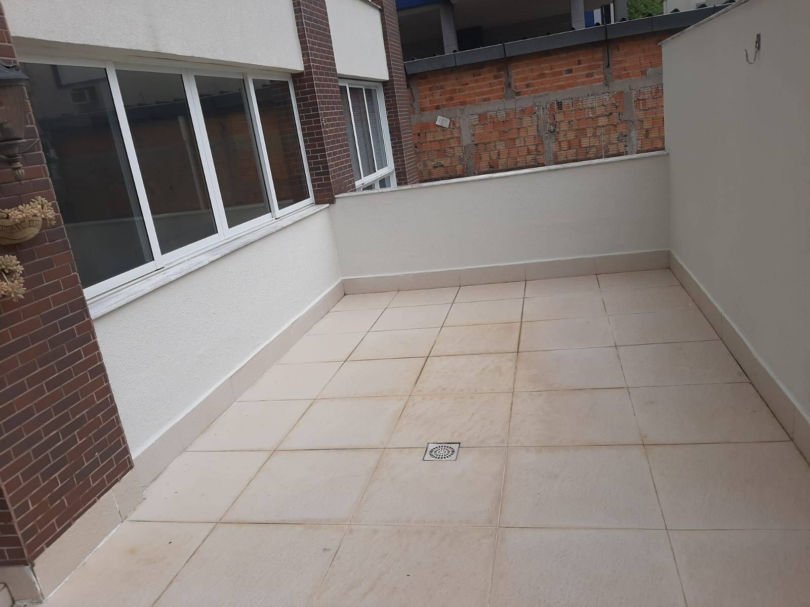 Apartamento à venda com 2 quartos, 90m² - Foto 7