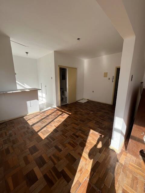 Apartamento para alugar com 1 quarto, 42m² - Foto 8