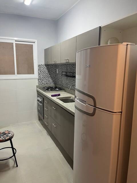 Apartamento para alugar com 2 quartos, 68m² - Foto 4