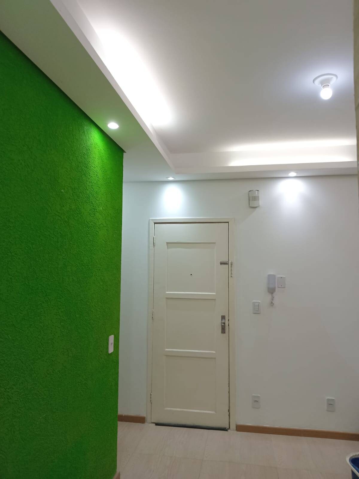 Apartamento à venda com 1 quarto, 45m² - Foto 5