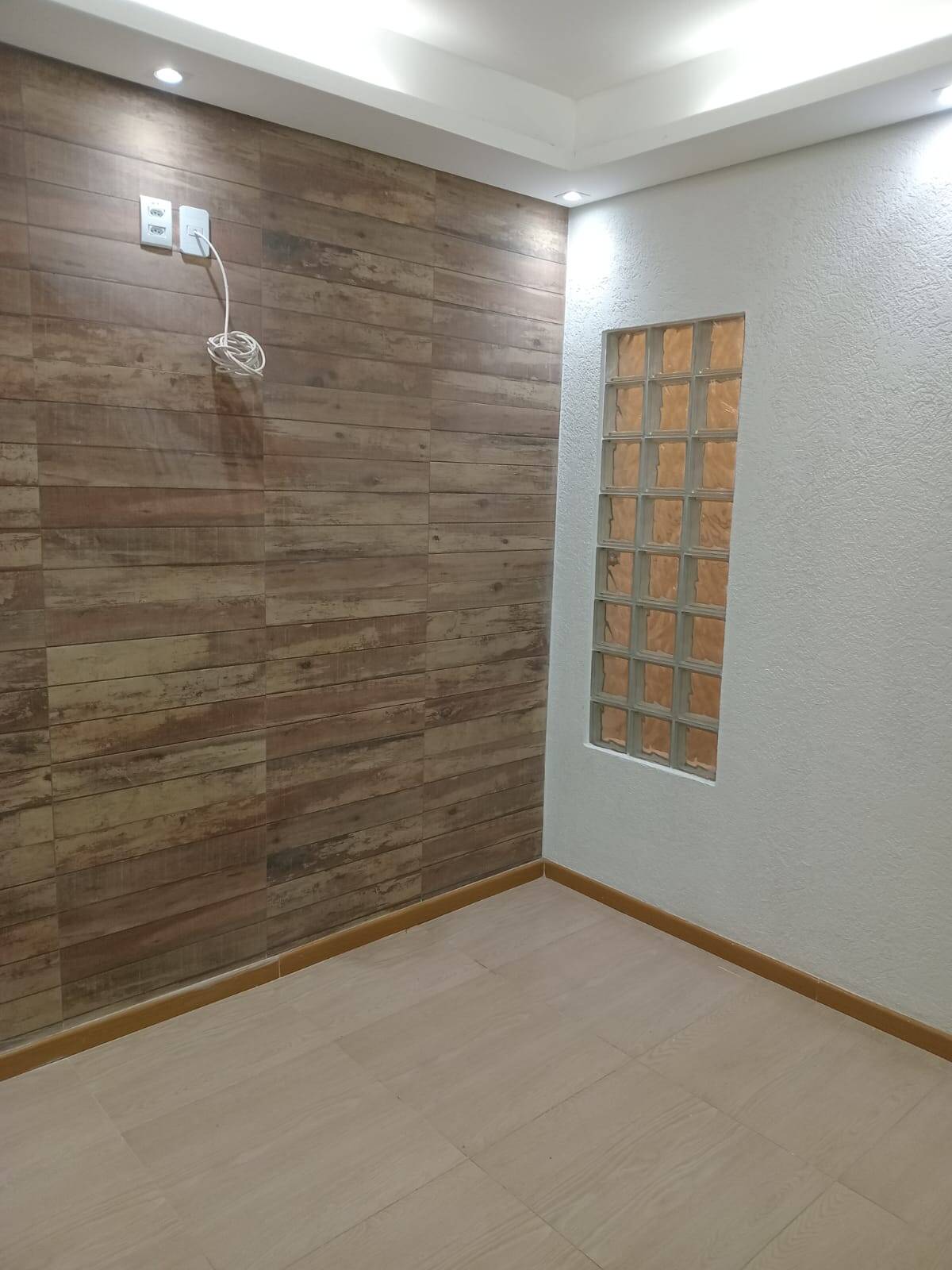 Apartamento à venda com 1 quarto, 45m² - Foto 1